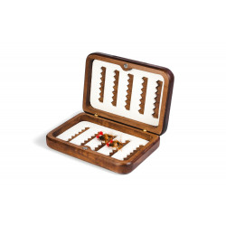 Malá dřevěná krabička na mušky s obrázkem pstruha